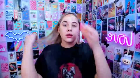 miamilas online show from May 18, 2:01 pm