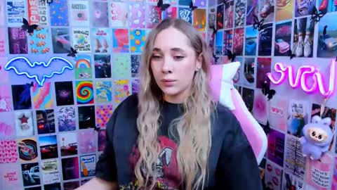 miamilas online show from March 19, 4:12 pm