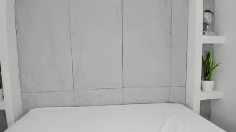 Mia Mistrex online show from December 20, 4:19 am