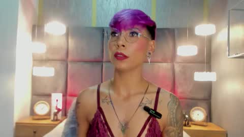 Mia Morgann online show from September 28, 2:04 pm