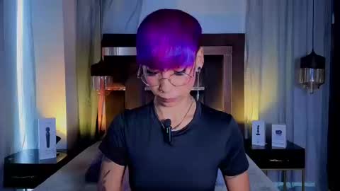 Mia Morgann online show from September 10, 1:56 pm