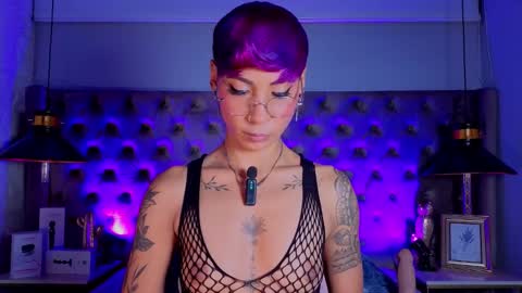 Mia Morgann online show from September 21, 1:59 pm