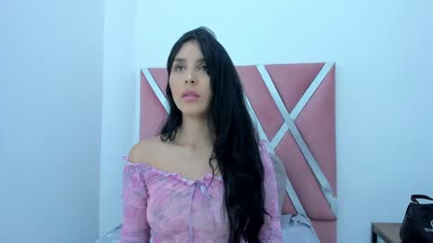 Snapshot of miaquevedo chatting on September 29, 12:04 pm Mia Quevedo online show from September 29, 12:04 pm
