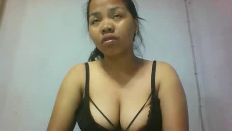 miarii online show from November 30, 7:15 am