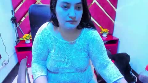 MiaRouse online show from February 13, 6:17 am