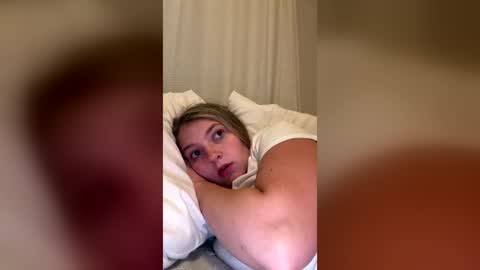 miasmith_001 online show from June 29, 10:20 pm