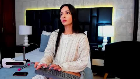 Mia Sweetth online show from February 24, 11:43 am