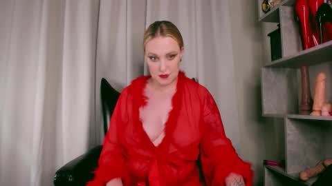 Lana online show from November 11, 9:44 am