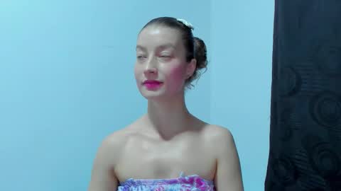  Chloe  online show from September 16, 11:52 pm