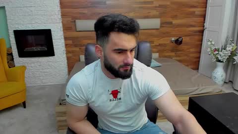 MicahLane online show from January 19, 4:44 am