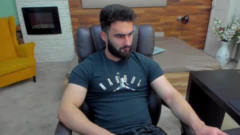 MicahLane online show from February 10, 5:43 am