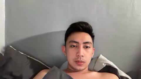 michael_king28 online show from January 18, 4:32 am