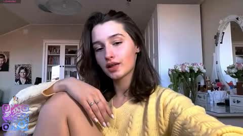 Emily online show from March 8, 2:10 pm