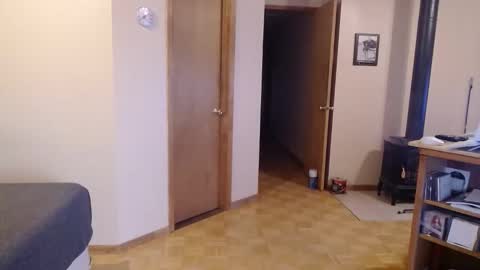 Snapshot of michelle209 chatting on December 21, 2:14 pm Michelle online show from December 21, 2:14 pm