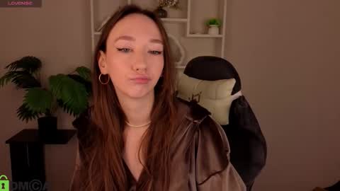 Michelle online show from January 17, 1:26 am