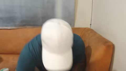 michelle_allen0104 online show from December 10, 9:33 am