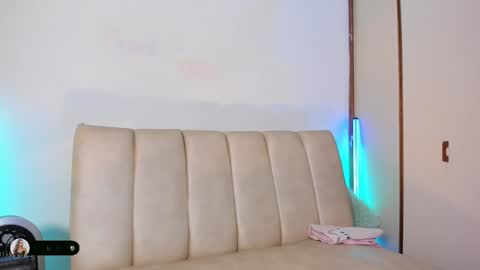 Michelle online show from March 7, 10:10 pm