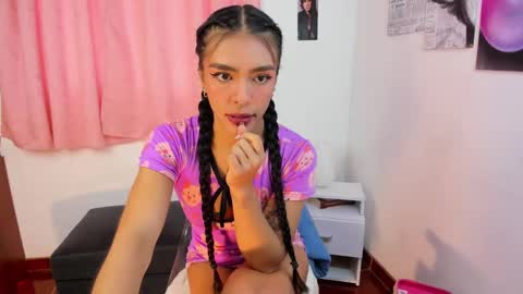 Michelle online show from March 11, 12:06 pm