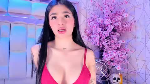 Michelle  online show from May 16, 8:40 pm