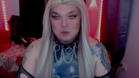 Michelle online show from February 4, 1:09 am