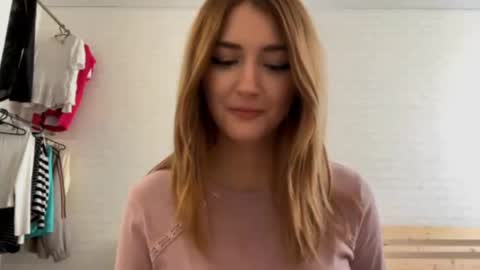 Jenny online show from May 5, 12:55 pm