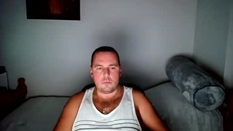micic3 online show from June 25, 1:46 am