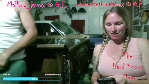 mickey85knoxx online show from November 17, 3:42 am