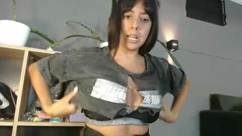 mickystrumia online show from January 8, 5:08 pm