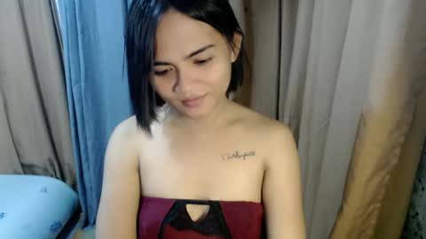Snapshot of midnight_cravings143 chatting on October 16, 9:20 am terra online show from October 16, 9:20 am