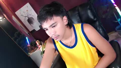 Kitty online show from May 10, 9:54 pm
