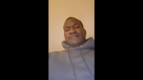 Mightymandingo online show from February 4, 8:40 am