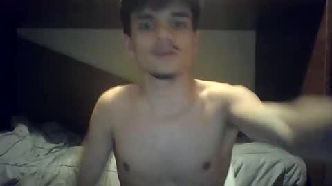 migueltomas34 online show from June 10, 1:16 am