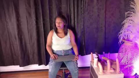 miia_blace online show from June 20, 9:15 am