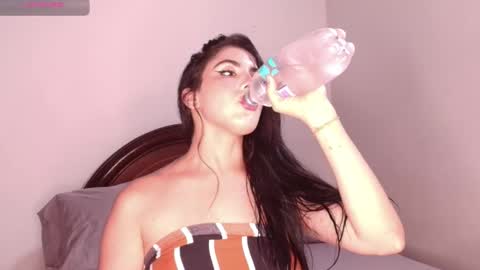 miia_monroy online show from March 23, 10:48 pm