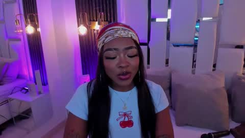 Miia Schwarz  online show from October 16, 12:32 am