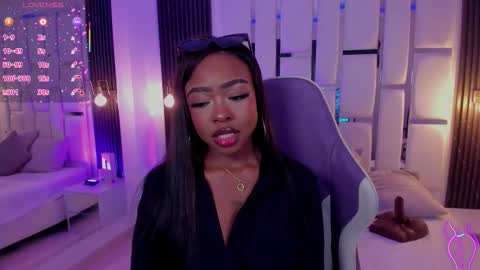 Miia Schwarz  online show from October 20, 4:17 am