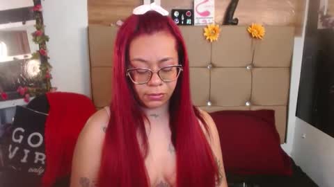 miia online show from October 22, 10:00 pm