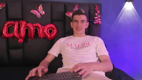 mikael online show from February 13, 5:44 am