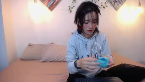 mikaza online show from June 3, 12:41 pm