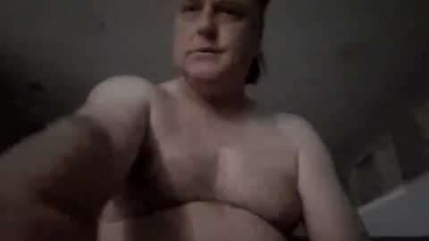 Imagunnabust online show from May 24, 6:53 am