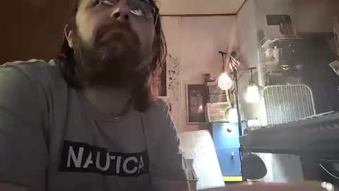 Snapshot of mikeylikesit38 chatting on January 8, 7:34 am Mikey online show from January 8, 7:34 am
