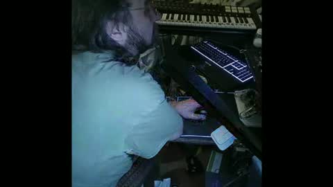 Snapshot of mikeylikesit38 chatting on December 2, 5:08 am Mikey online show from December 2, 5:08 am