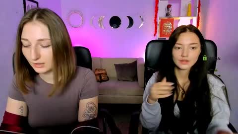 Miki online show from April 14, 5:55 am