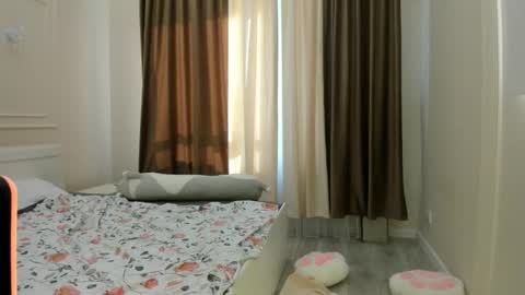 miko_moonn online show from September 29, 4:11 am