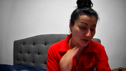 Mikyloveu online show from January 31, 6:47 pm