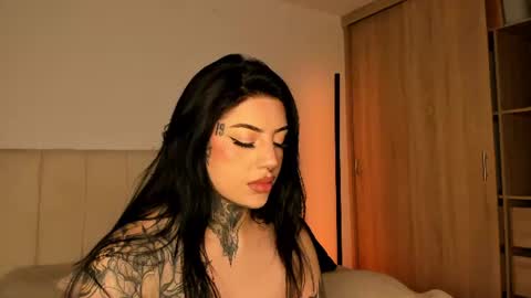     online show from July 14, 2:05 am