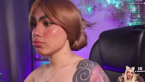 M I L A  online show from November 26, 7:10 pm