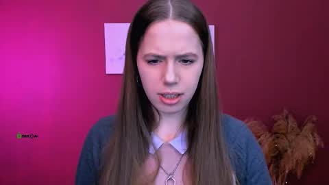 mila_sun__ online show from February 3, 8:40 am