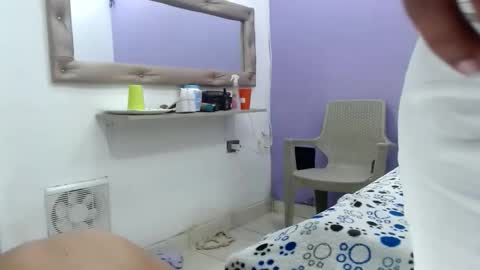 milan and sofia online show from January 8, 1:55 am