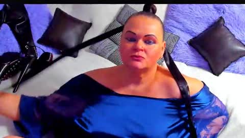 Lana online show from June 17, 6:46 pm